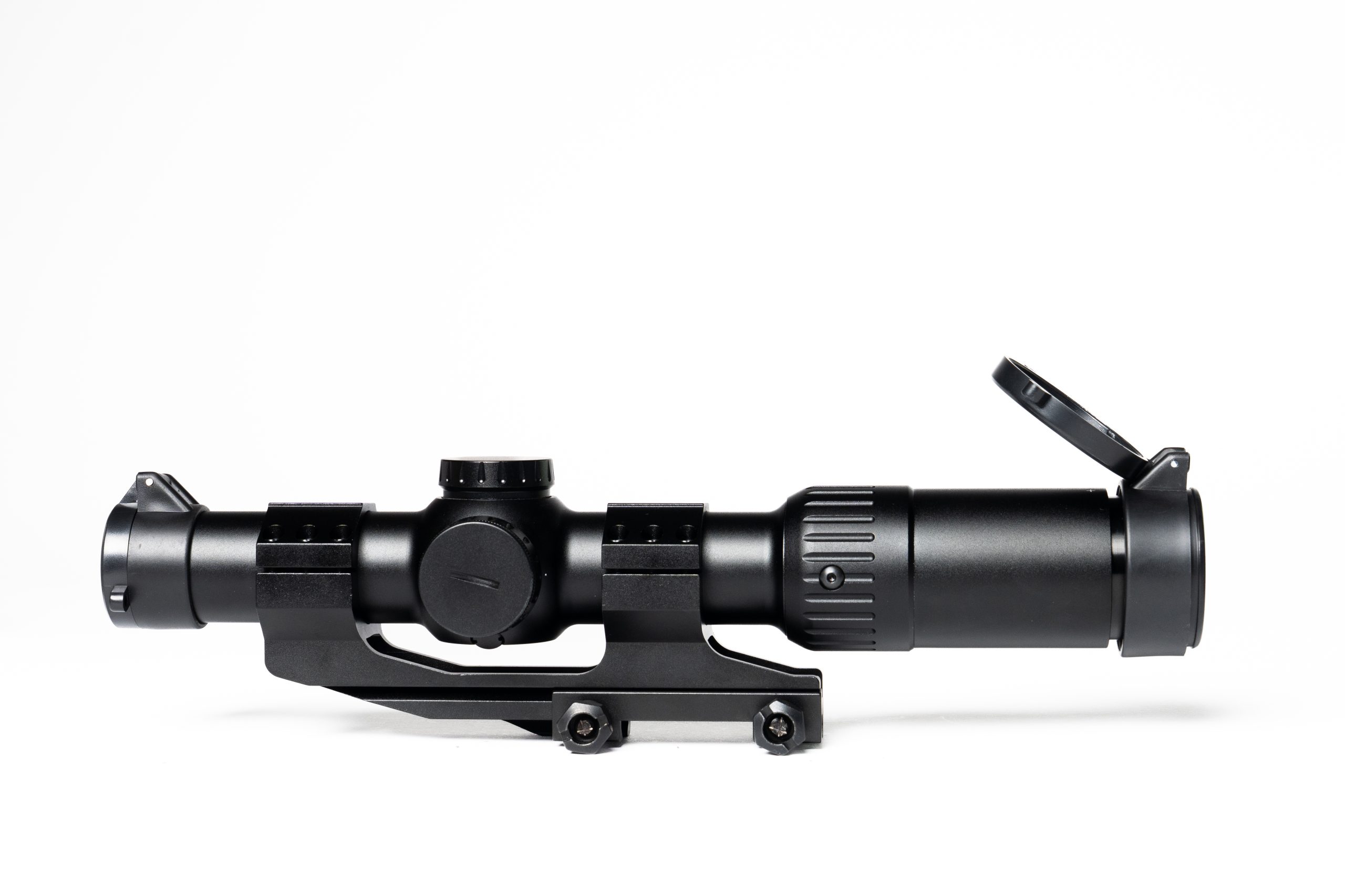 Mantis™ 1-6x24 Rifle Scope With Mount - Image 2